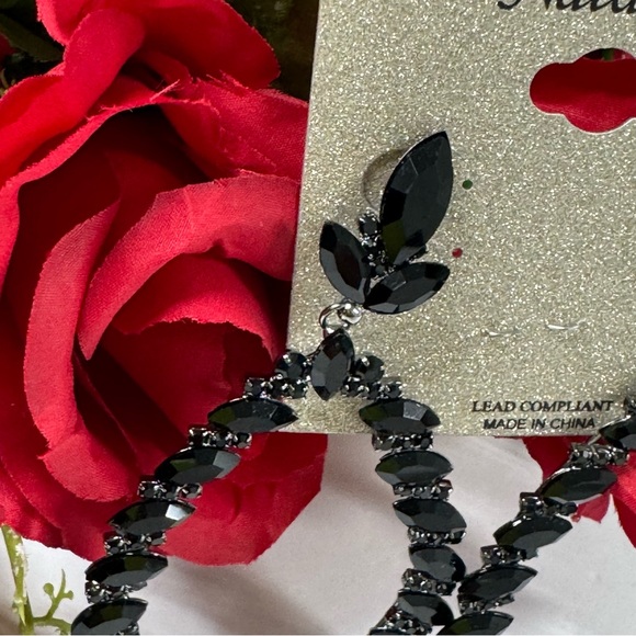 💎SALE LARGE CRYSTAL TEARDROP EARRINGS - Picture 7 of 9